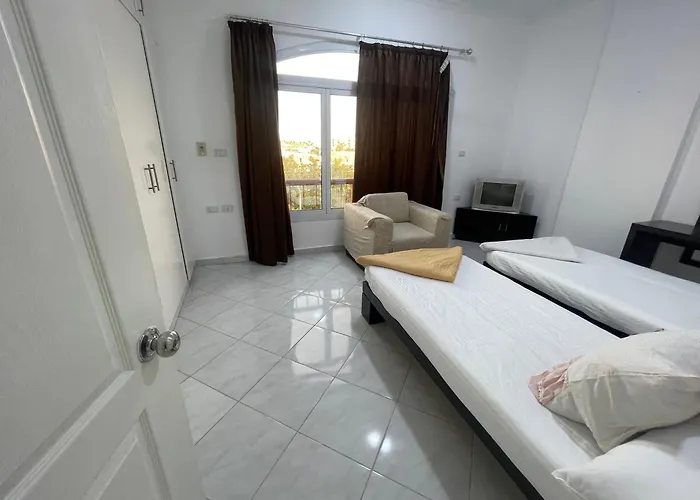 Desert Pearl Three Bedrooms Apartment Hurghada